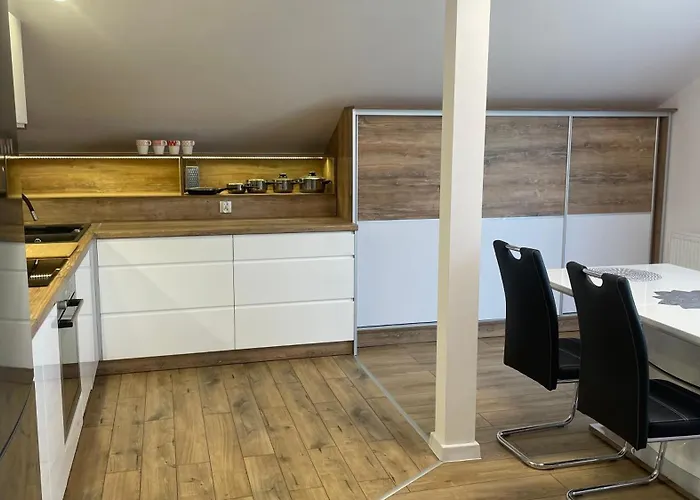 Bueno Bis * Rowy (Pomerania)